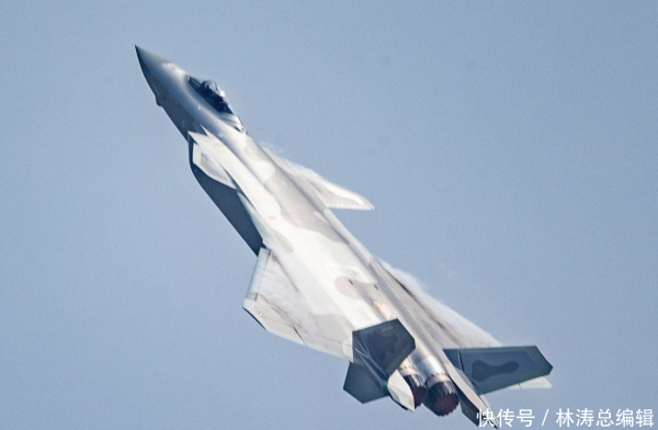 双融网 一个专治“高空霸权”，一个横扫“海陆空”，歼-20和歼-35谁更狠